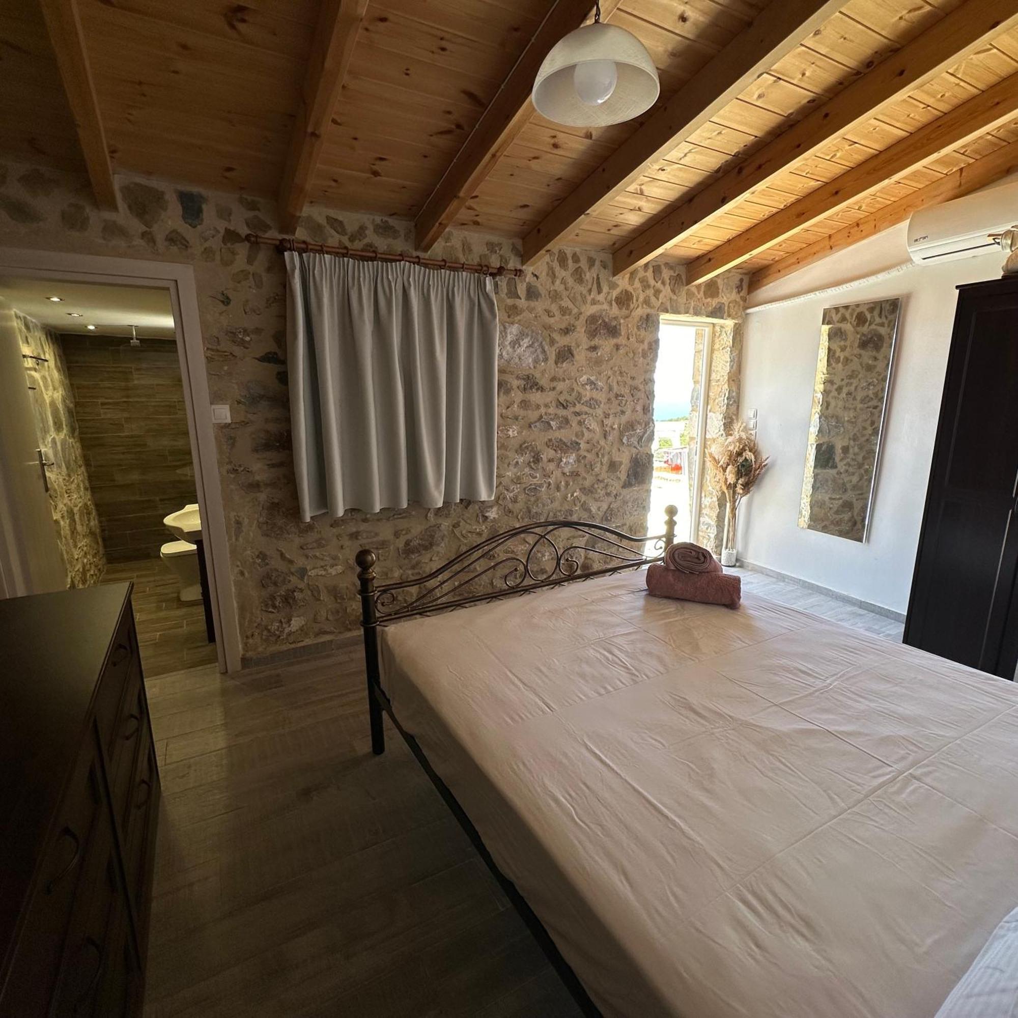 Villa Somatiana- Traditional Stone House , West Mani Thalámai Kültér fotó
